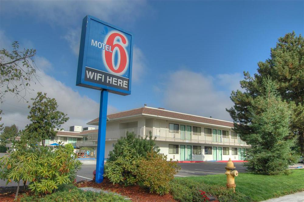Motel 6-Springfield, Or - Eugene North Zewnętrze zdjęcie