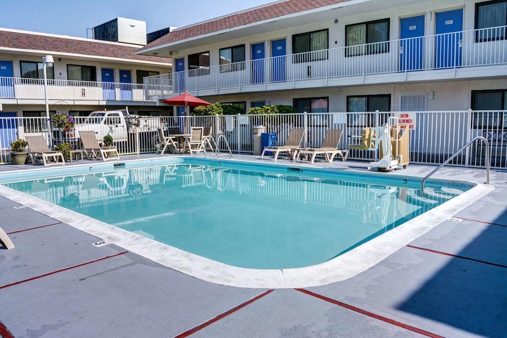 Motel 6-Springfield, Or - Eugene North Zewnętrze zdjęcie