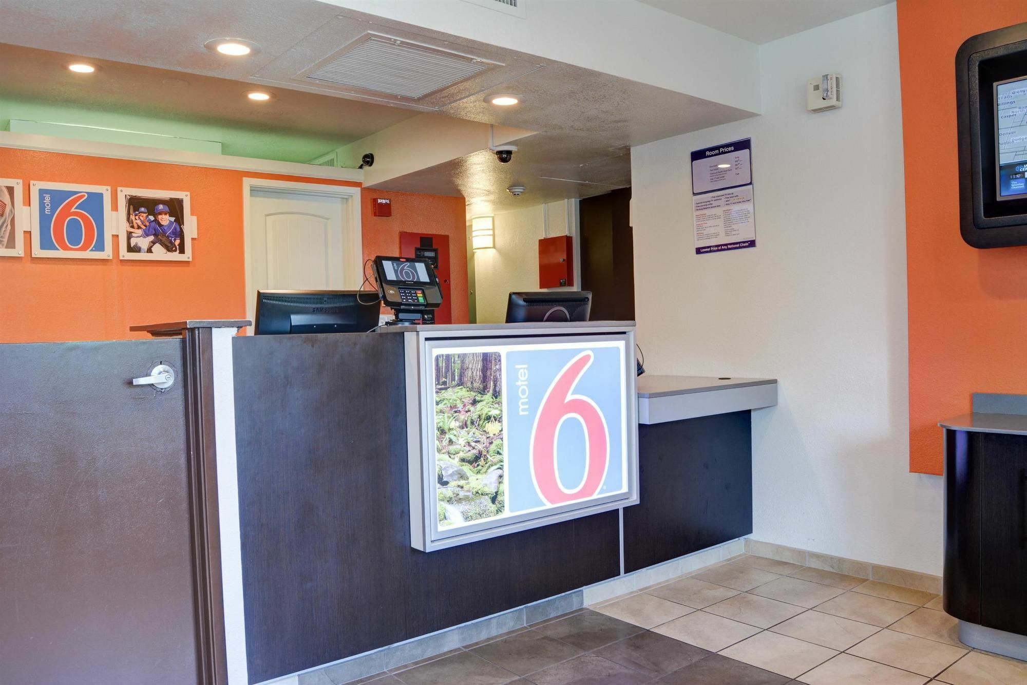 Motel 6-Springfield, Or - Eugene North Zewnętrze zdjęcie